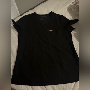 Figs. Catarina scrub top. Size medium. Black.